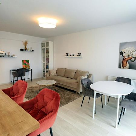 Mmc Apartament Apartment Brasov Exterior photo