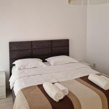 Mmc Apartament Apartment Brasov Exterior photo